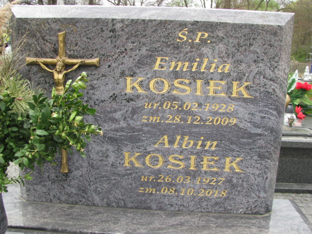 Emilia Kosiek 1925 Tarnobrzeg Miechocin - Grobonet - Wyszukiwarka osób pochowanych